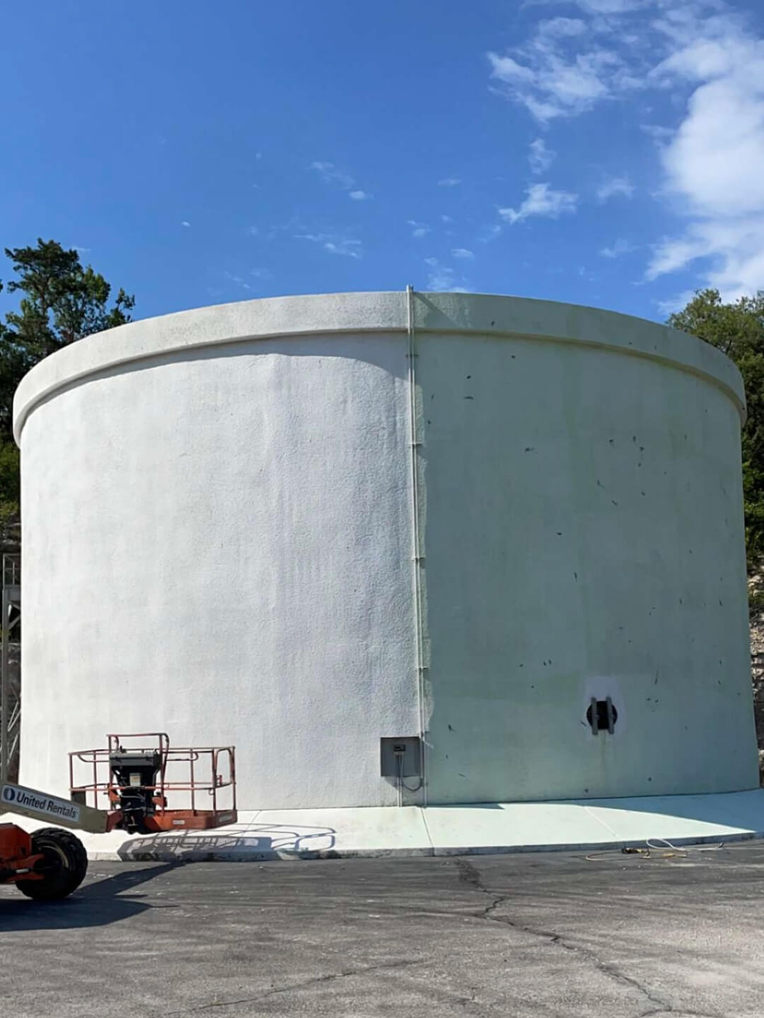 Before - Silo painted by Mongan Painting