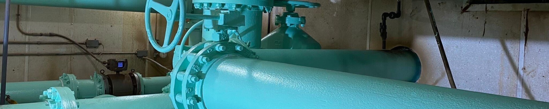 Pipes painted by Mongan Painting